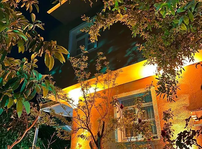 House Butik Ξενοδοχείο *